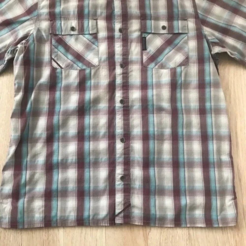Columbia Plaid Button Down Collar Short Sleeve Dress Shirt Mens Size Large - Picture 2 of 7